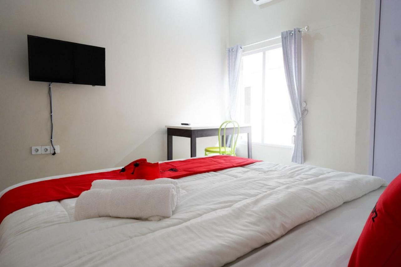 Hotel Reddoorz Syariah Near Rsud Margono Purwokerto Extérieur photo