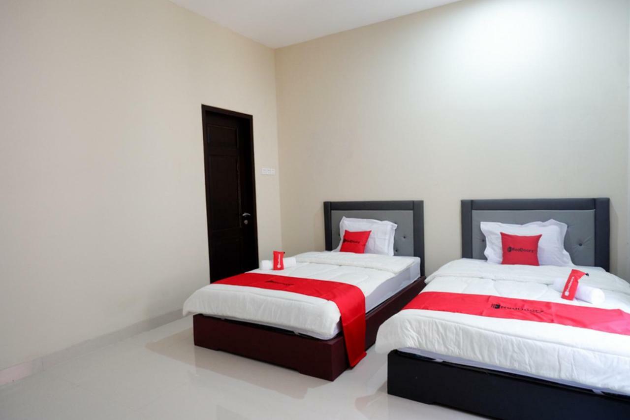 Hotel Reddoorz Syariah Near Rsud Margono Purwokerto Extérieur photo