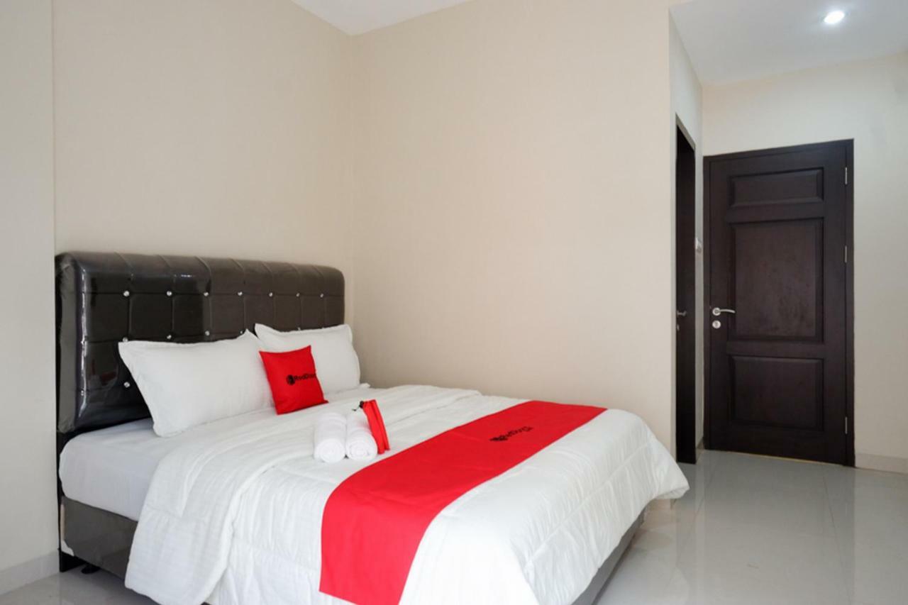 Hotel Reddoorz Syariah Near Rsud Margono Purwokerto Extérieur photo