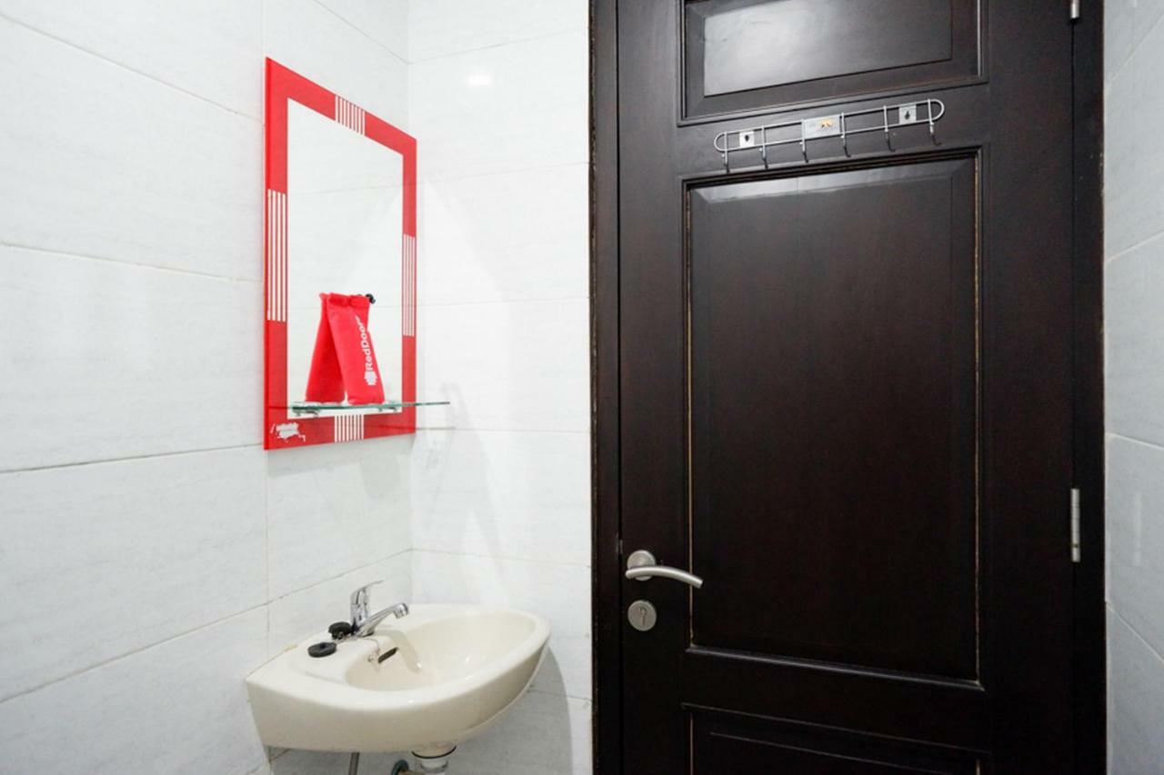 Hotel Reddoorz Syariah Near Rsud Margono Purwokerto Extérieur photo